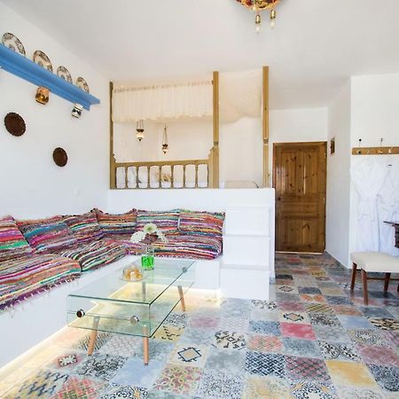Gorgona Traditional Studio Карпатос Екстериор снимка